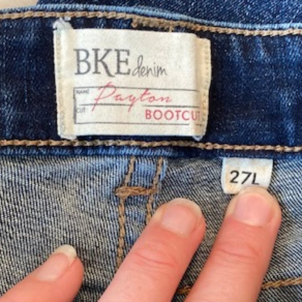 BKE Payton Bootcut Jeans 27L in EUC - Picture 3 of 5